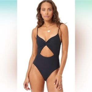 NWT L*Space Eco Chic Repreve Kyslee One Piece Swimsuit Black Size Large $198‎